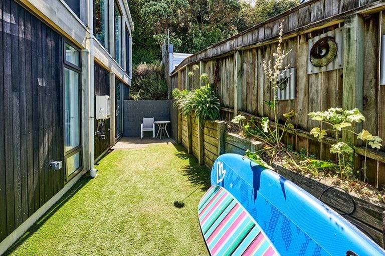 Photo of property in 196 The Esplanade, Island Bay, Wellington, 6023