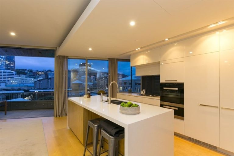 Photo of property in 607/1u Market Lane, Wellington Central, Wellington, 6011