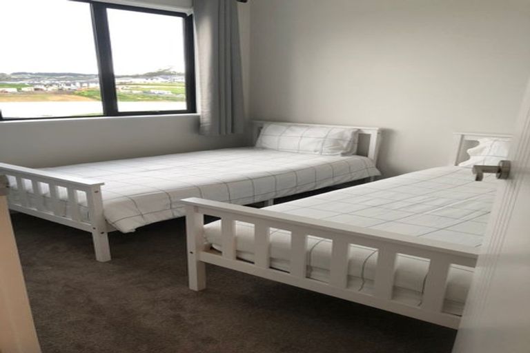 Photo of property in 8 Frontier Lane, Flat Bush, Auckland, 2019