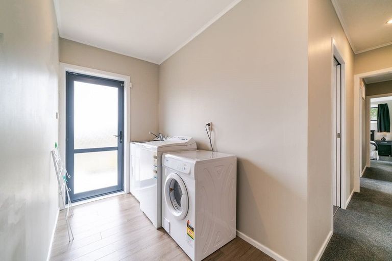 Photo of property in 180 Don Buck Road, Massey, Auckland, 0614