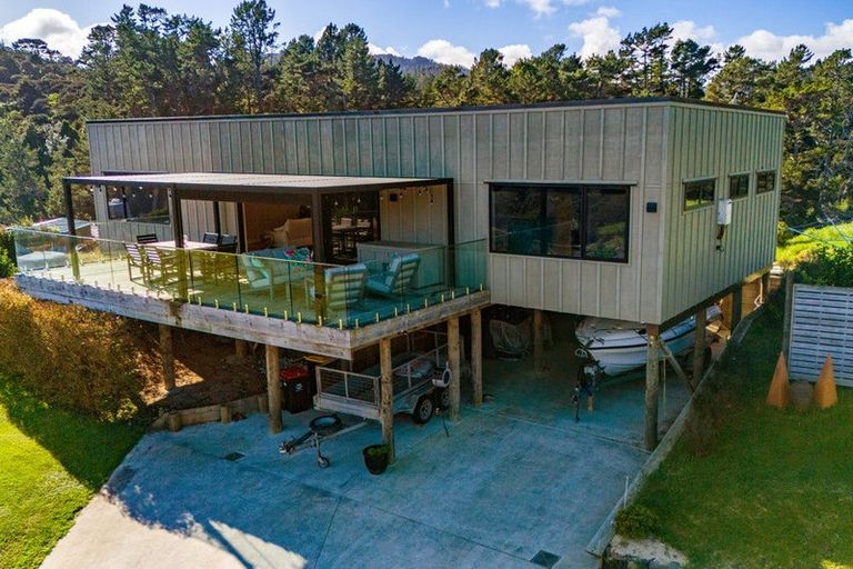 Photo of property in 12 Te Mata Drive, Te Mata, Thames, 3575