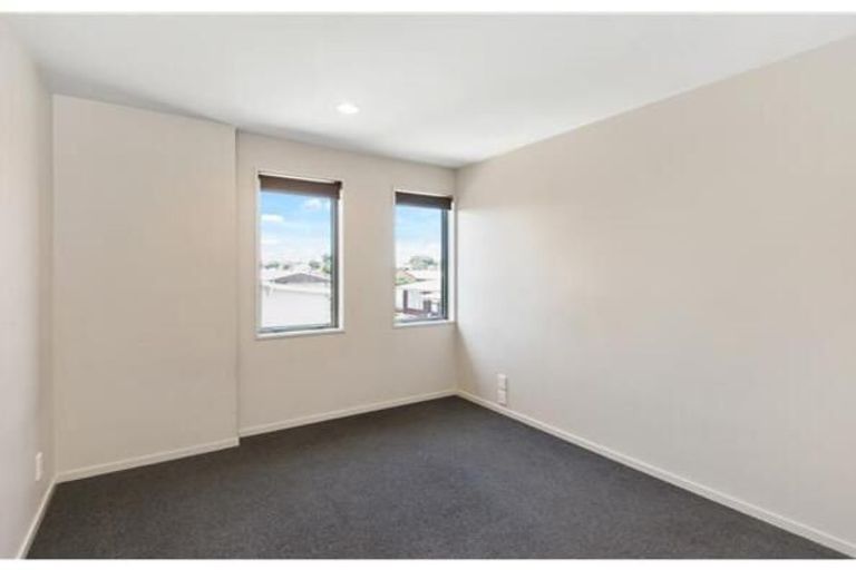 Photo of property in 2 Tancred Street, Linwood, Christchurch, 8011