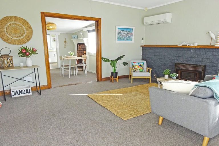 Photo of property in 46 Pratt Avenue, Foxton Beach, Foxton, 4815