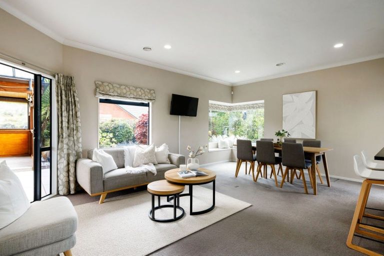 Photo of property in 29 Montrose Crescent, Huntington, Hamilton, 3210