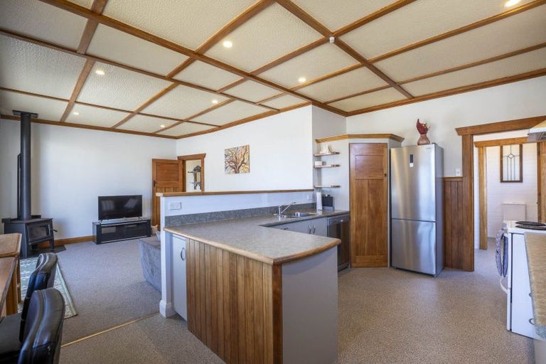 Photo of property in 7b French Street, Moturoa, New Plymouth, 4310