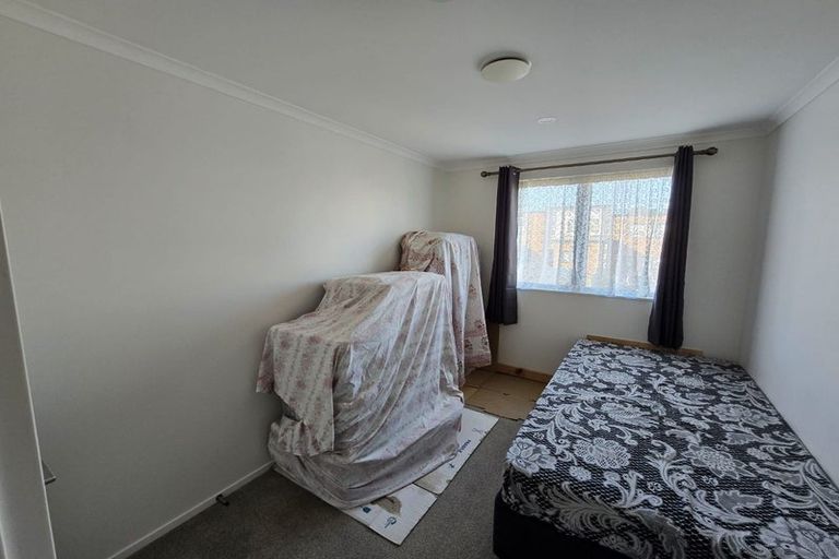 Photo of property in 24 Mahalo Avenue, Wiri, Auckland, 2104