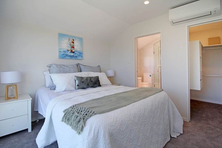 Photo of property in 1/2 Miami Street, Mangere East, Auckland, 2024