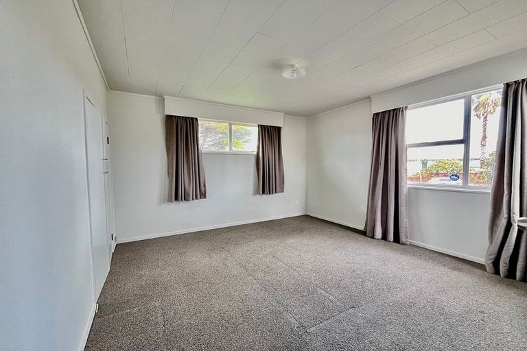 Photo of property in 69 Wordsworth Road, Manurewa, Auckland, 2102