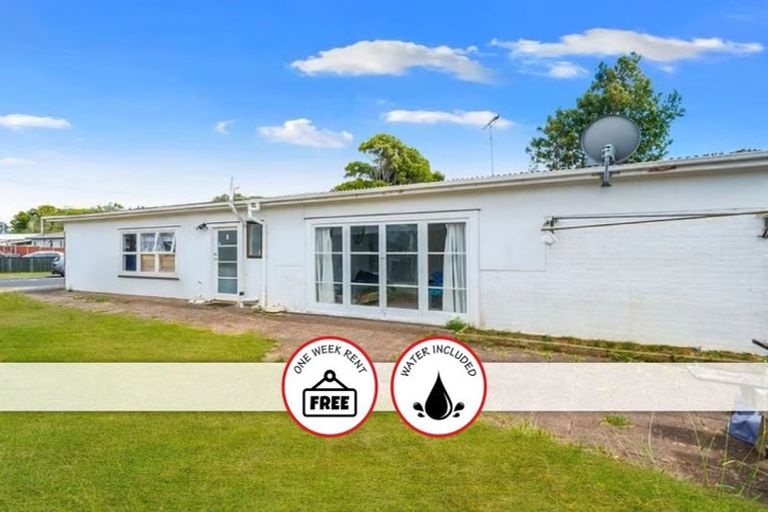 Photo of property in 43 Hallberry Road, Mangere East, Auckland, 2024