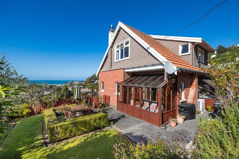 Photo of property in 34 Allandale Road, Saint Clair, Dunedin, 9012