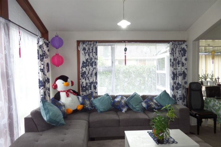 Photo of property in 4 Dunluce Place, Hornby, Christchurch, 8042