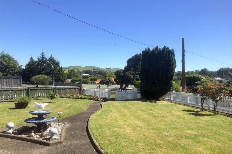 Photo of property in 1 Tavistock Place, Waipukurau, 4200