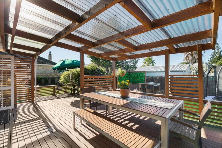 Photo of property in 29 Montgomery Avenue, Pukekohe, 2120