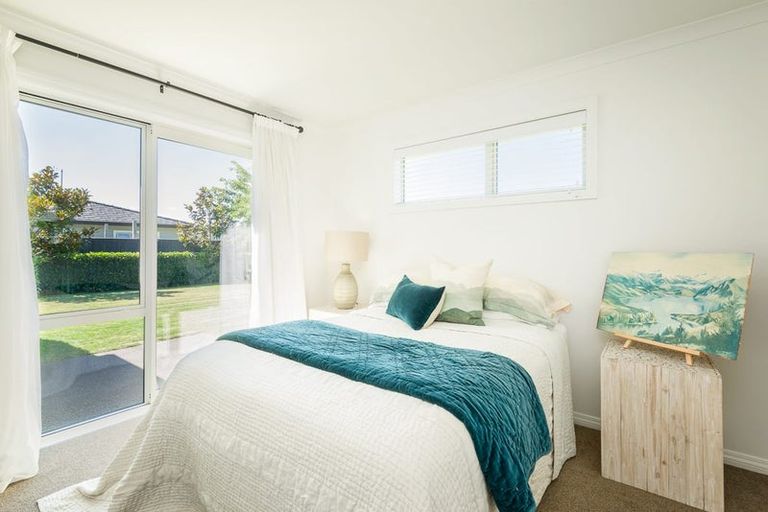 Photo of property in 18 Sterling Drive, Prebbleton, 7604