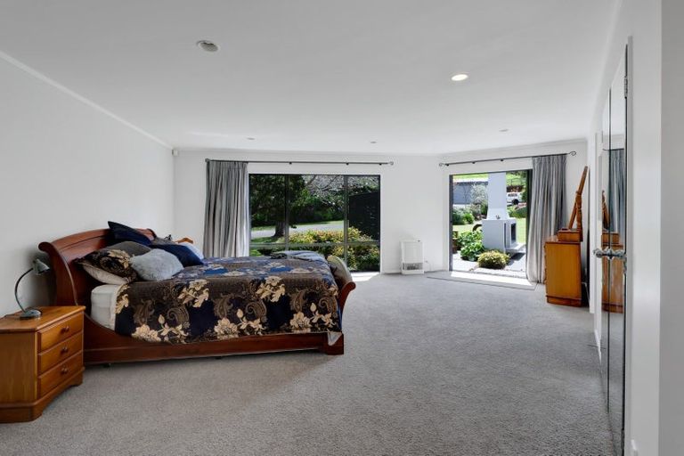 Photo of property in 371b Mangorei Road, Merrilands, New Plymouth, 4312