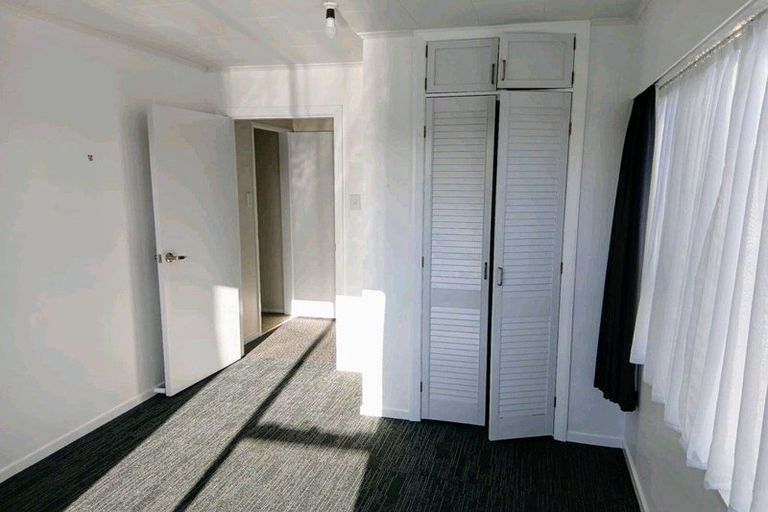 Photo of property in 11 Langwell Place, Papakowhai, Porirua, 5024