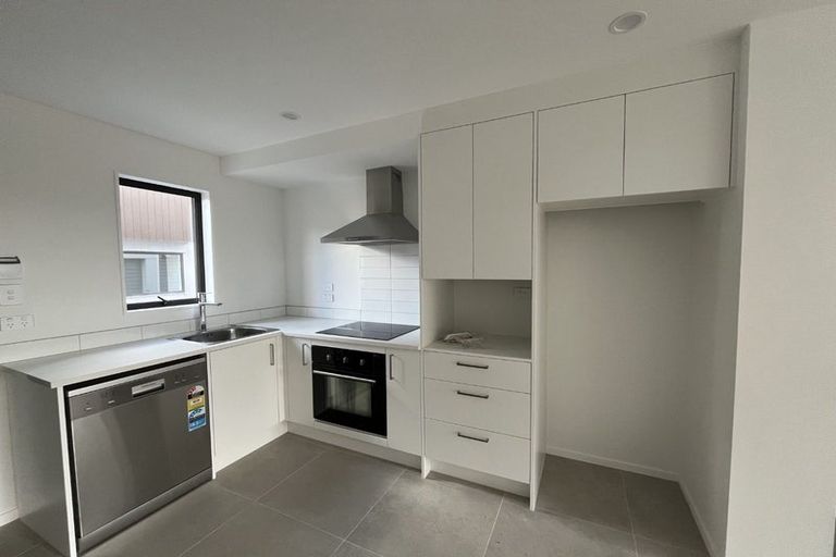 Photo of property in 45 Raupeti Lane, Henderson, 0612