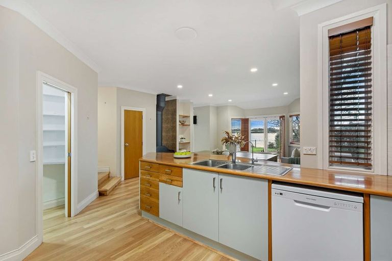 Photo of property in 17 Elsie Drive, Waiuku, 2123