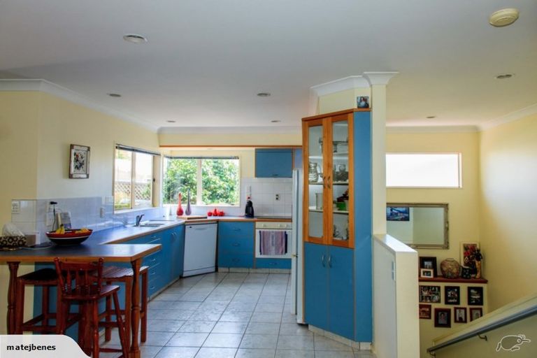 Photo of property in 116a Simpson Road, Papamoa Beach, Papamoa, 3118