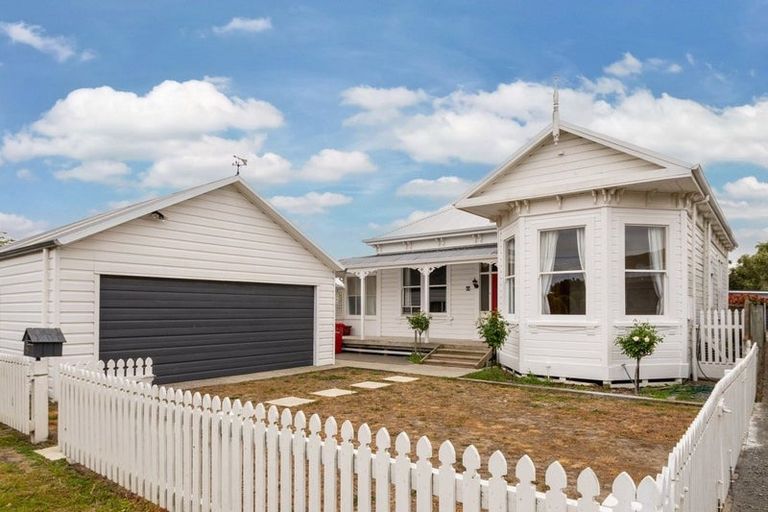 Photo of property in 11 Schwass Street, Seddon, 7210