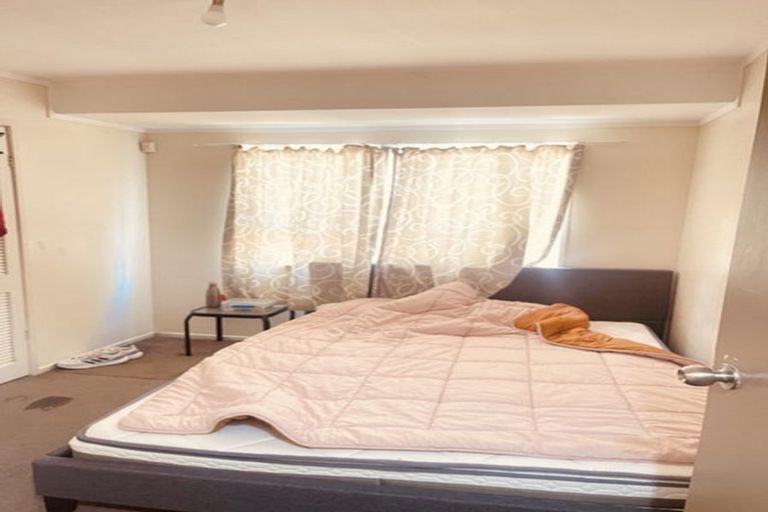 Photo of property in 19 Kakapo Place, Papatoetoe, Auckland, 2025
