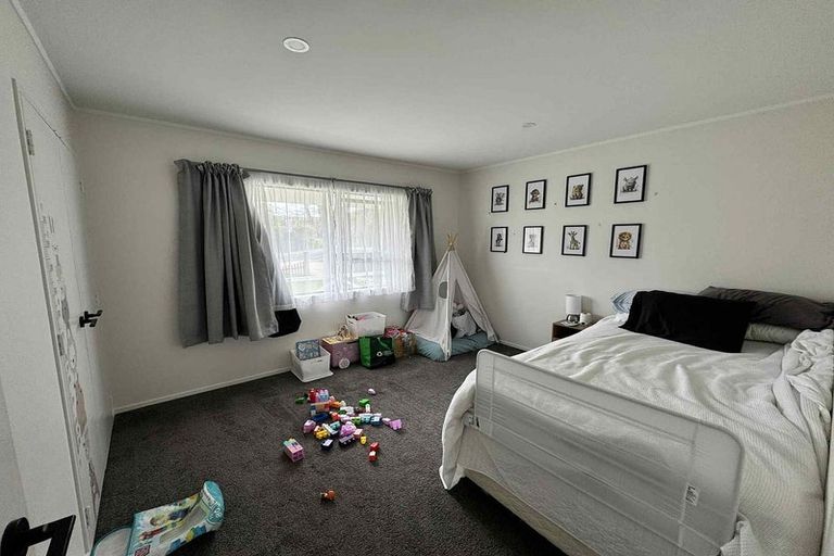 Photo of property in 19 Fourth View Avenue, Beachlands, Auckland, 2018