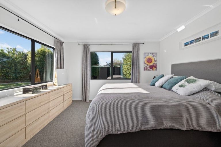 Photo of property in 14 Pascoe Drive, Woodend, 7610
