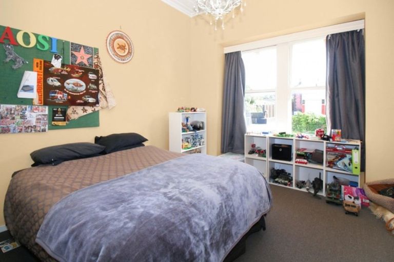 Photo of property in 17 Wallace Place, Westown, New Plymouth, 4310