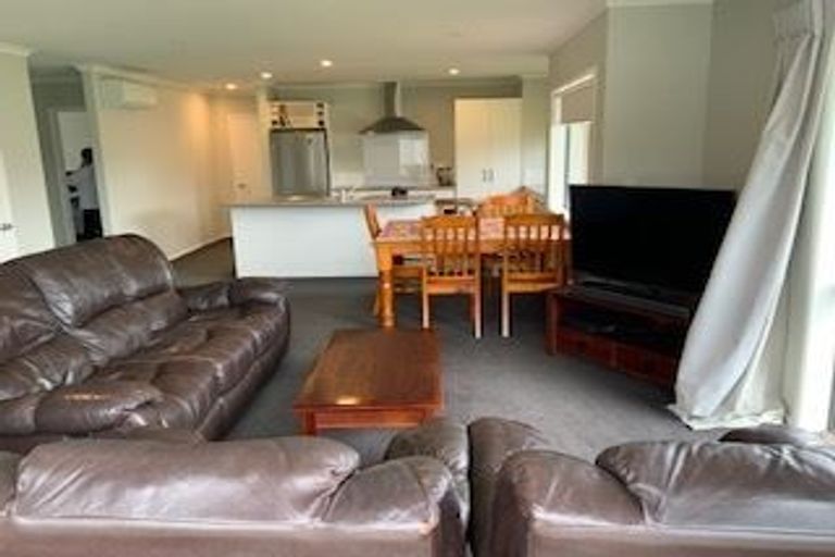 Photo of property in 23 Lewis Crescent, Rolleston, 7614