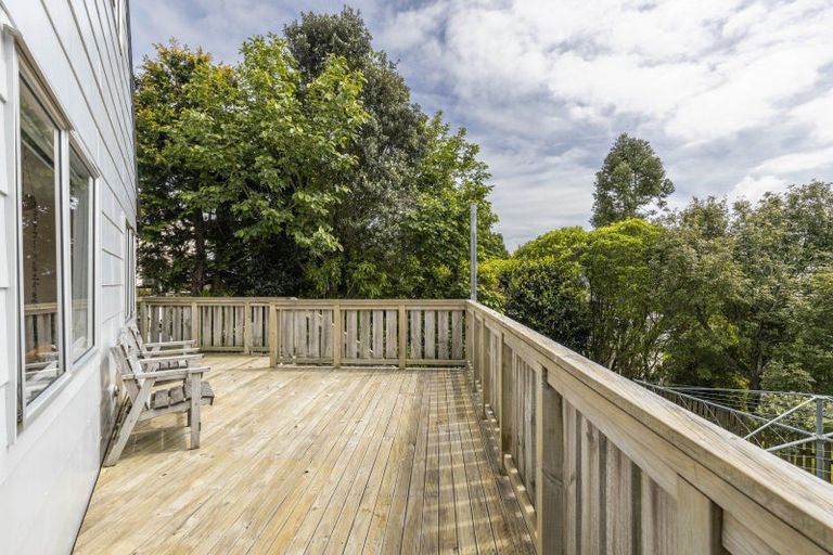 Photo of property in 79 Queens Road, Glen Avon, New Plymouth, 4312