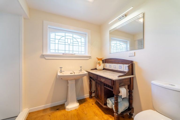 Photo of property in 73 London Street, Hampden, 9410