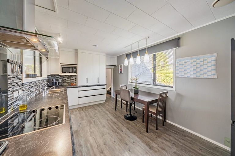 Photo of property in 1712 State Highway 2, Kaitoke, Upper Hutt, 5018