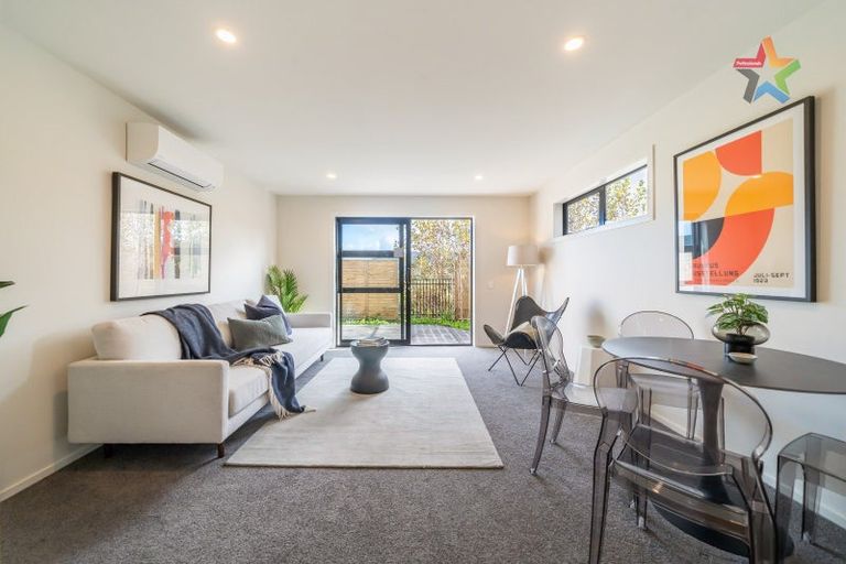 Photo of property in 81 Te Ara O Papatahi, Wainuiomata, Lower Hutt, 5014