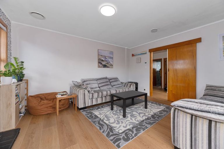 Photo of property in 216a Sturges Road, Henderson, Auckland, 0612