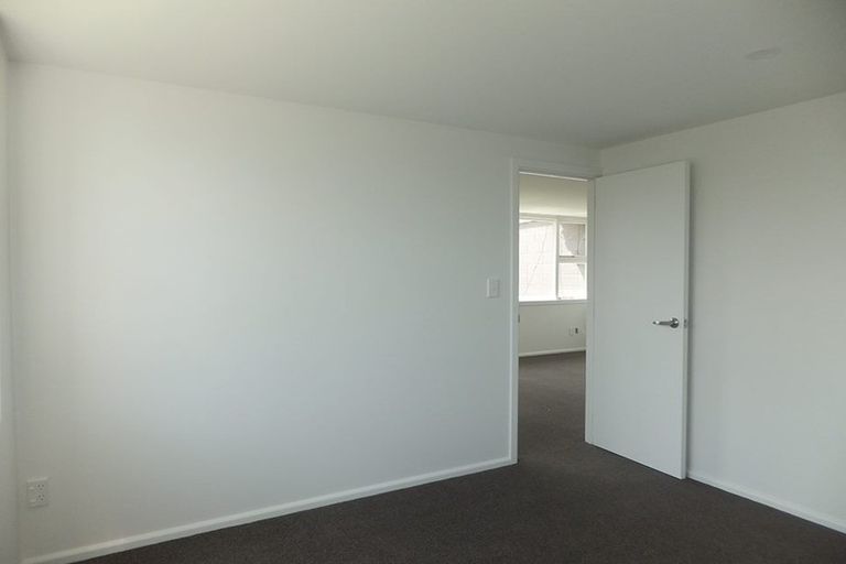 Photo of property in 37 Hillier Place, Spreydon, Christchurch, 8024