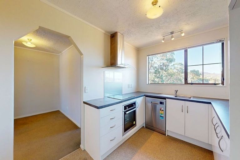 Photo of property in 67b Thurleigh Grove, Karori, Wellington, 6012