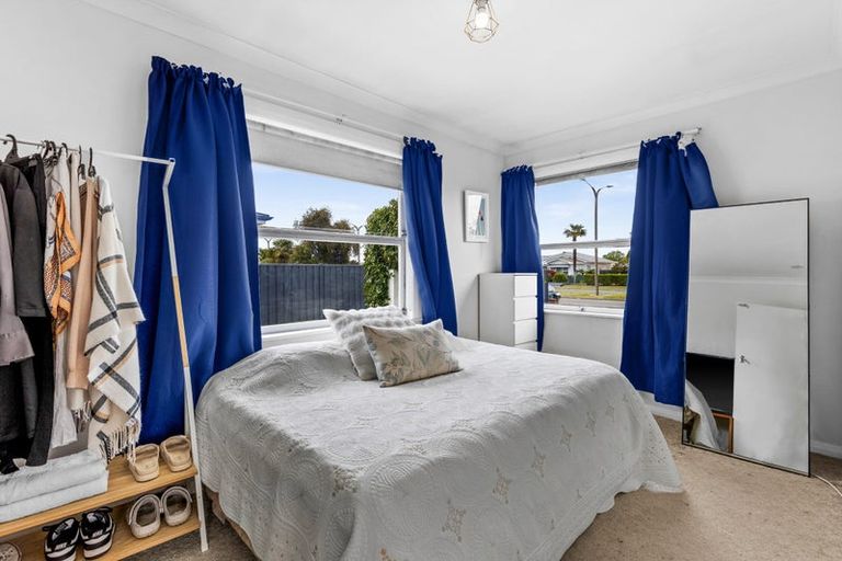 Photo of property in 309 Kennedy Road, Onekawa, Napier, 4110