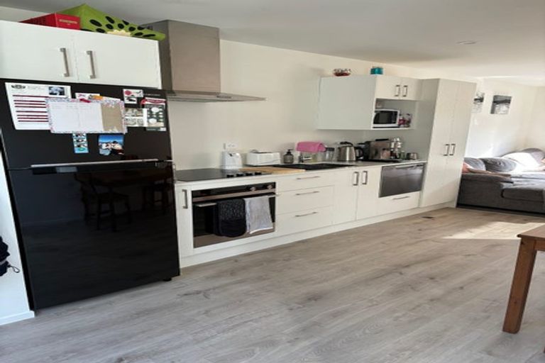 Photo of property in 8/63 Taikata Road, Te Atatu Peninsula, Auckland, 0610