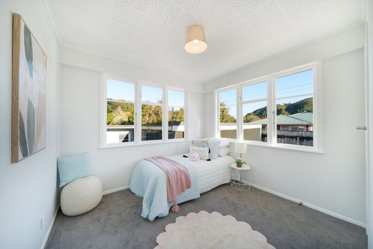 Photo of property in 670 Main Road North, Te Marua, Upper Hutt, 5018