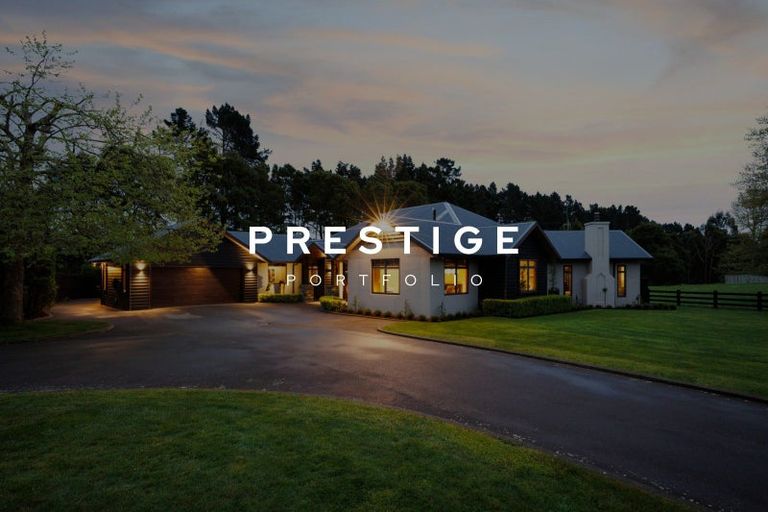 Photo of property in 7 Titirangi Drive, Fitzherbert, Palmerston North, 4471