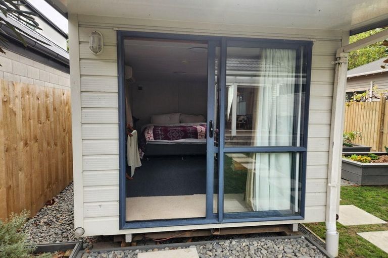 Photo of property in 99 Poulson Street, Addington, Christchurch, 8024