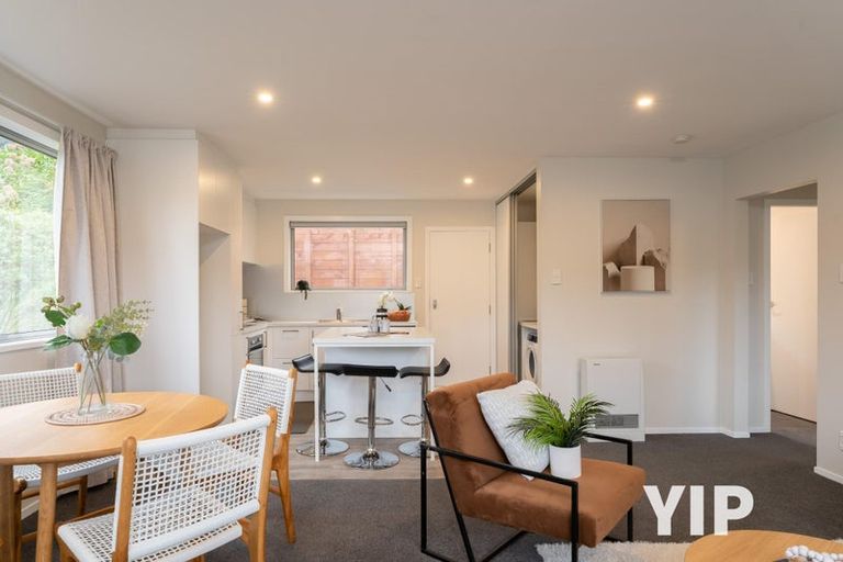 Photo of property in 137a Newlands Road, Newlands, Wellington, 6037