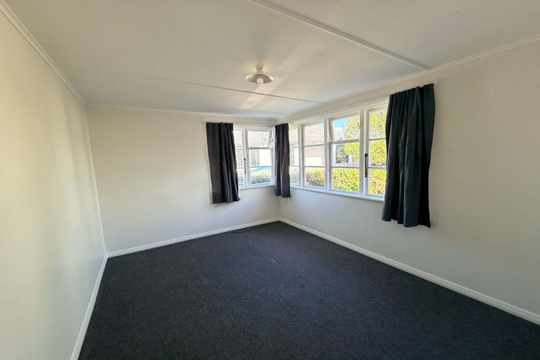 Photo of property in 7 Lincoln Street, Halfway Bush, Dunedin, 9010