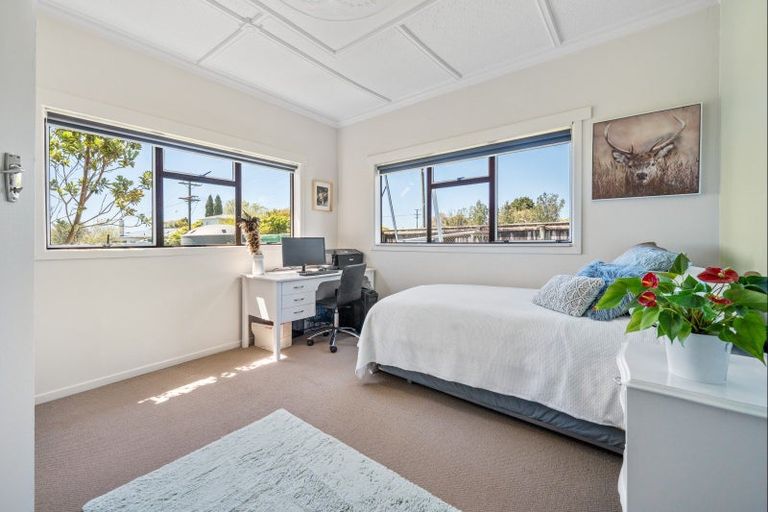 Photo of property in 38 Atkinson Road, Hurworth, New Plymouth, 4371