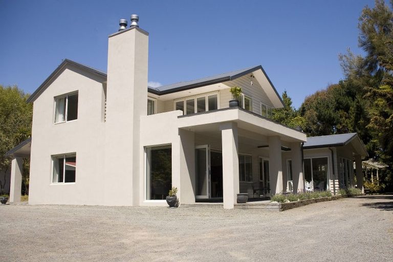 Photo of property in 39 Takarau Gorge Road, Ohariu, Wellington, 6037