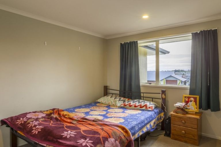 Photo of property in 6 Raddington Way, Huntington, Hamilton, 3210