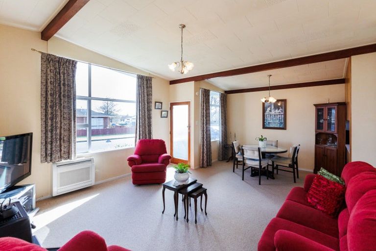 Photo of property in 3 Moyne Avenue, Milson, Palmerston North, 4414