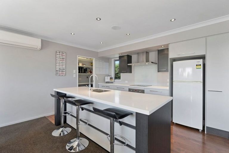 Photo of property in 10b Jozecom Place, Rolleston, 7614