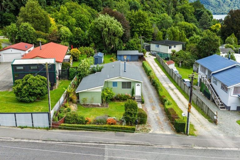 Photo of property in 8 Lawrence Street, Havelock, 7100