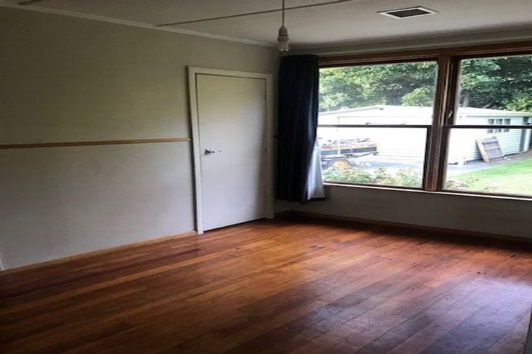 Photo of property in 6 Prebble Grove, Naenae, Lower Hutt, 5011